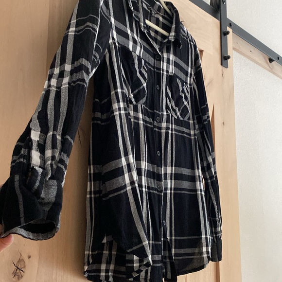 LUCKY BRAND 🍀 lightweight Black & White Plaid button down (M) LIKE NEW! - Picture 4 of 13